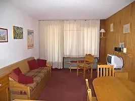 Le Curling B Hotel Val Claret