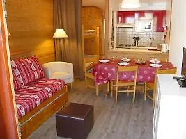 Le Curling B Hotel Val Claret 0*,