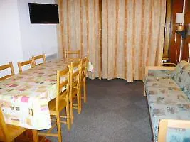 Le Curling B Hotel Val Claret