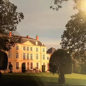 Chateau De Saint Trys Anse
